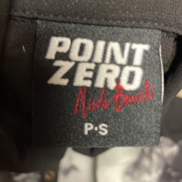 Point Zero Sheer Blouse - Picture 3 of 3